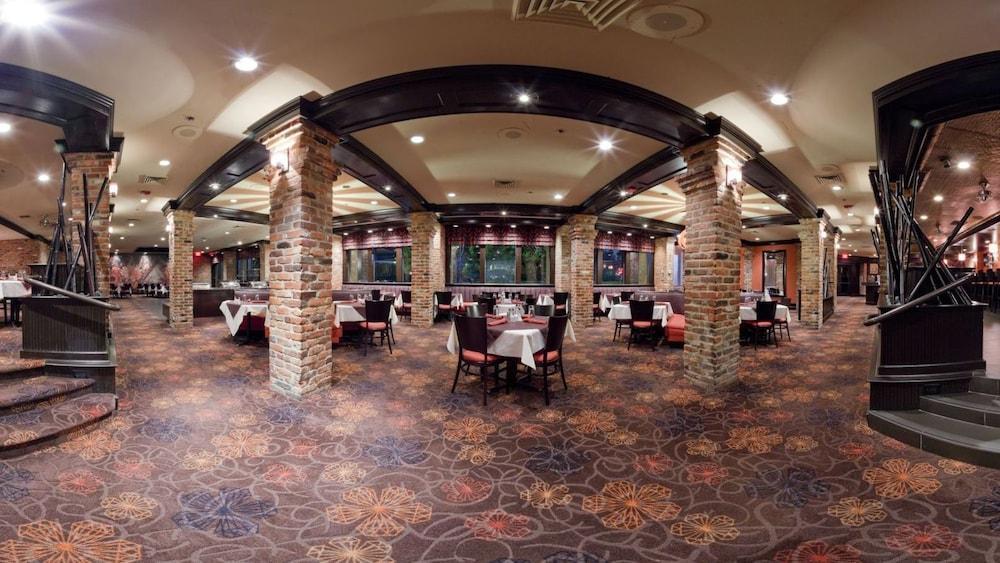 Holiday Inn Virginia Beach - Norfolk By Ihg Exterior photo