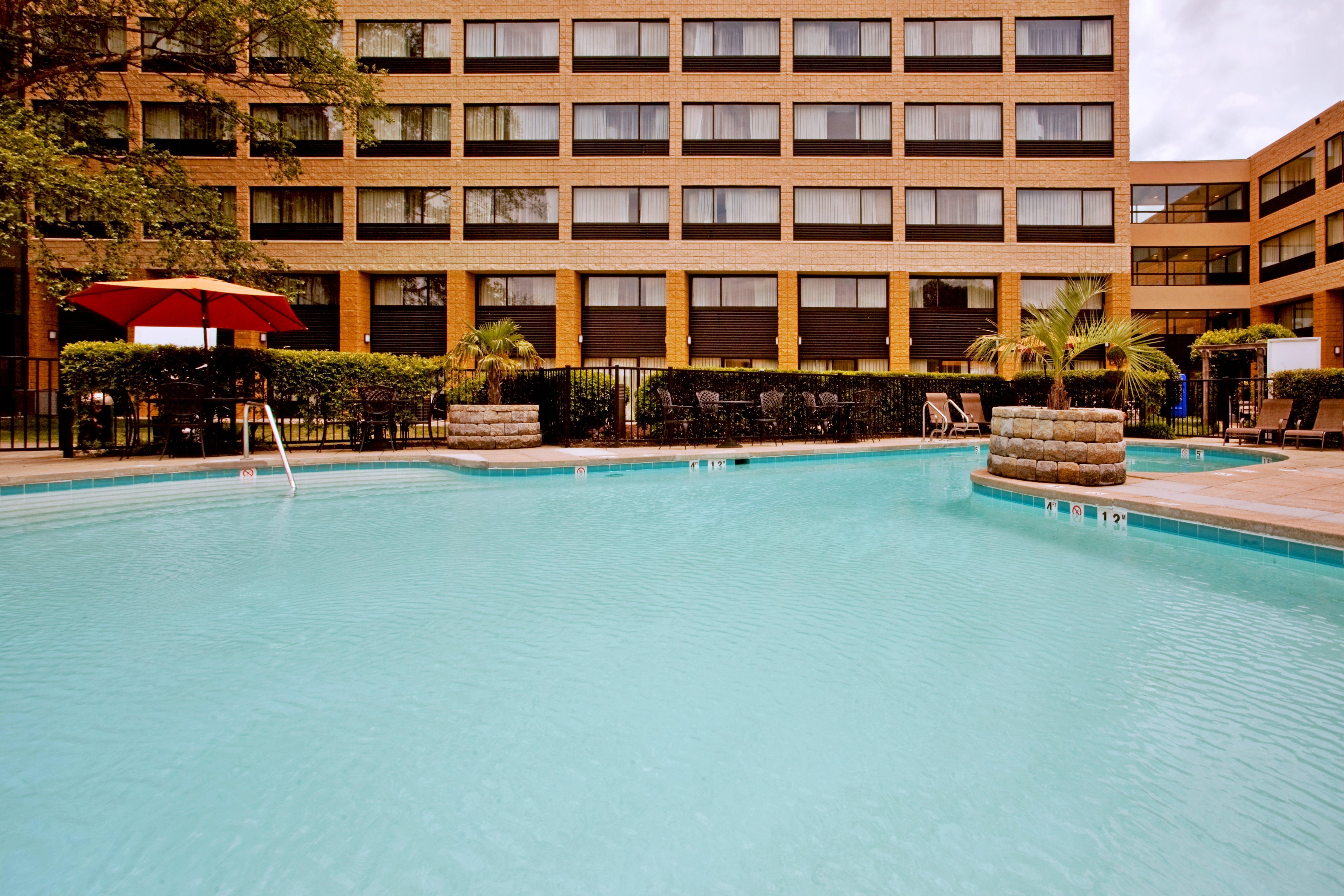 Holiday Inn Virginia Beach - Norfolk By Ihg Exterior photo