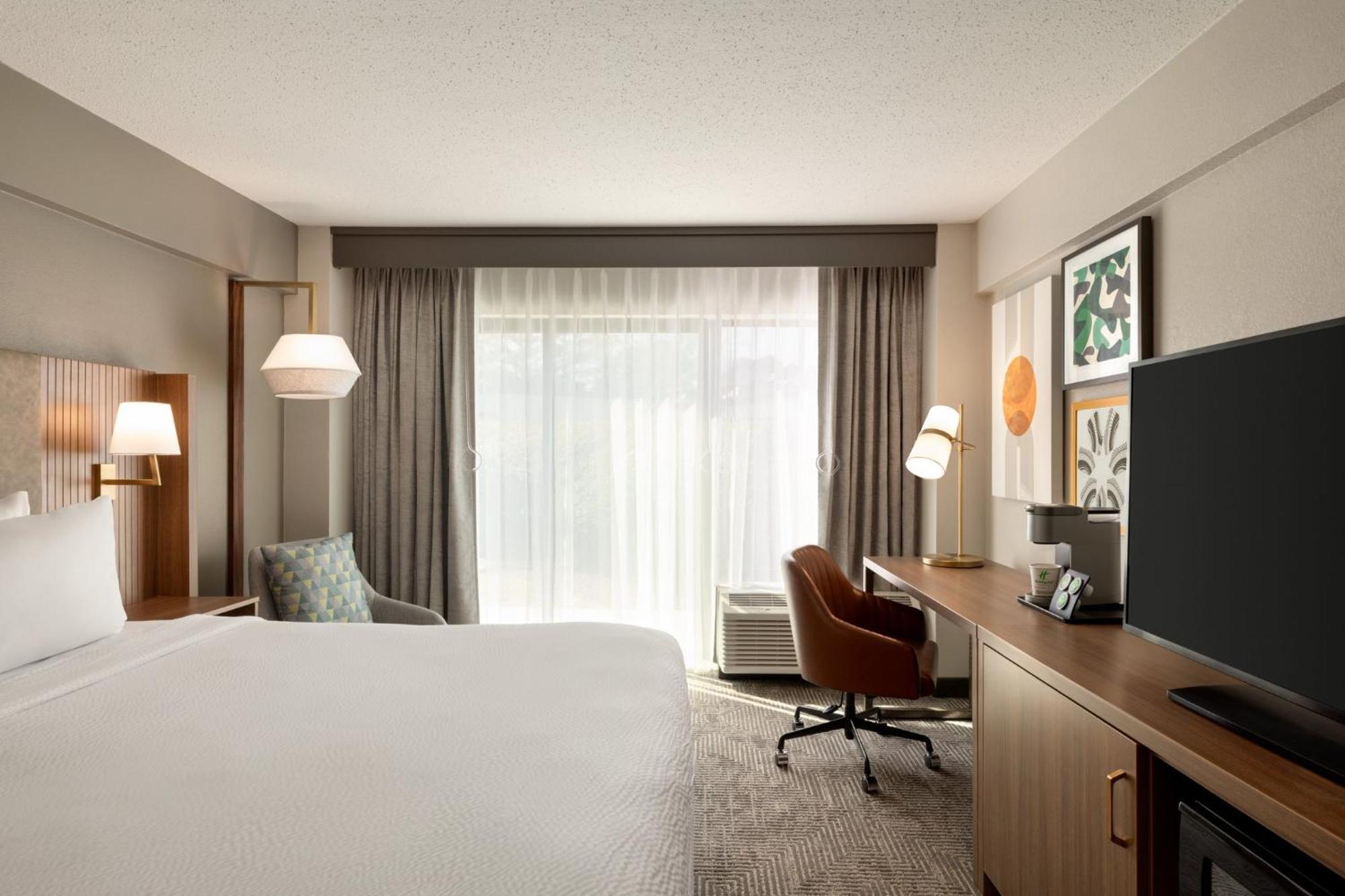 Holiday Inn Virginia Beach - Norfolk By Ihg Exterior photo