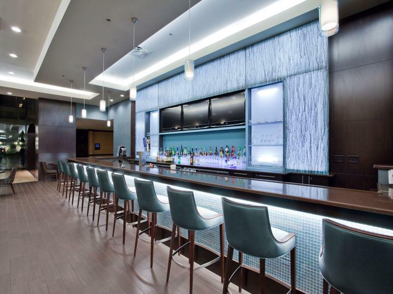 Holiday Inn Virginia Beach - Norfolk By Ihg Exterior photo